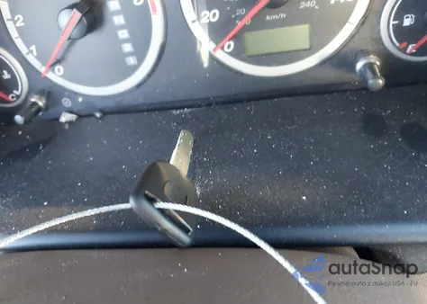 2003 Honda Cr-V Lx из США, поврежденный, VIN SHSRD68453U103175